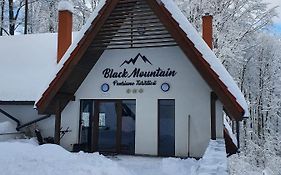 Pensiunea Black Mountain